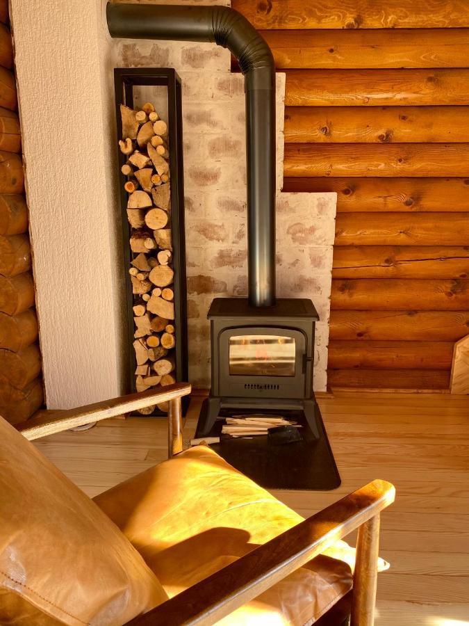 Pine Lodge Hlevci 外观 照片
